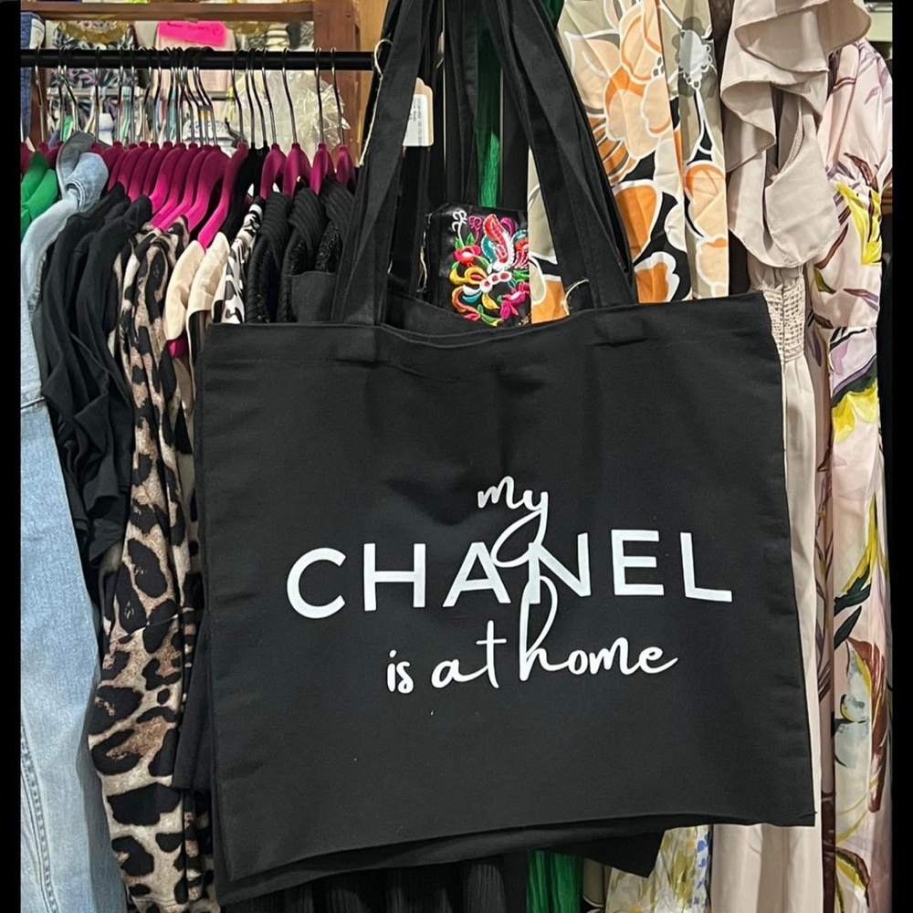 Black tote bag with graphic